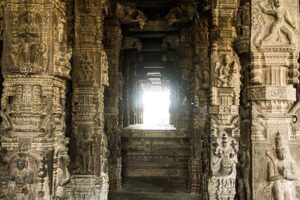 Ātma-Vidyā-300-Hour-Advanced-Teacher-Training